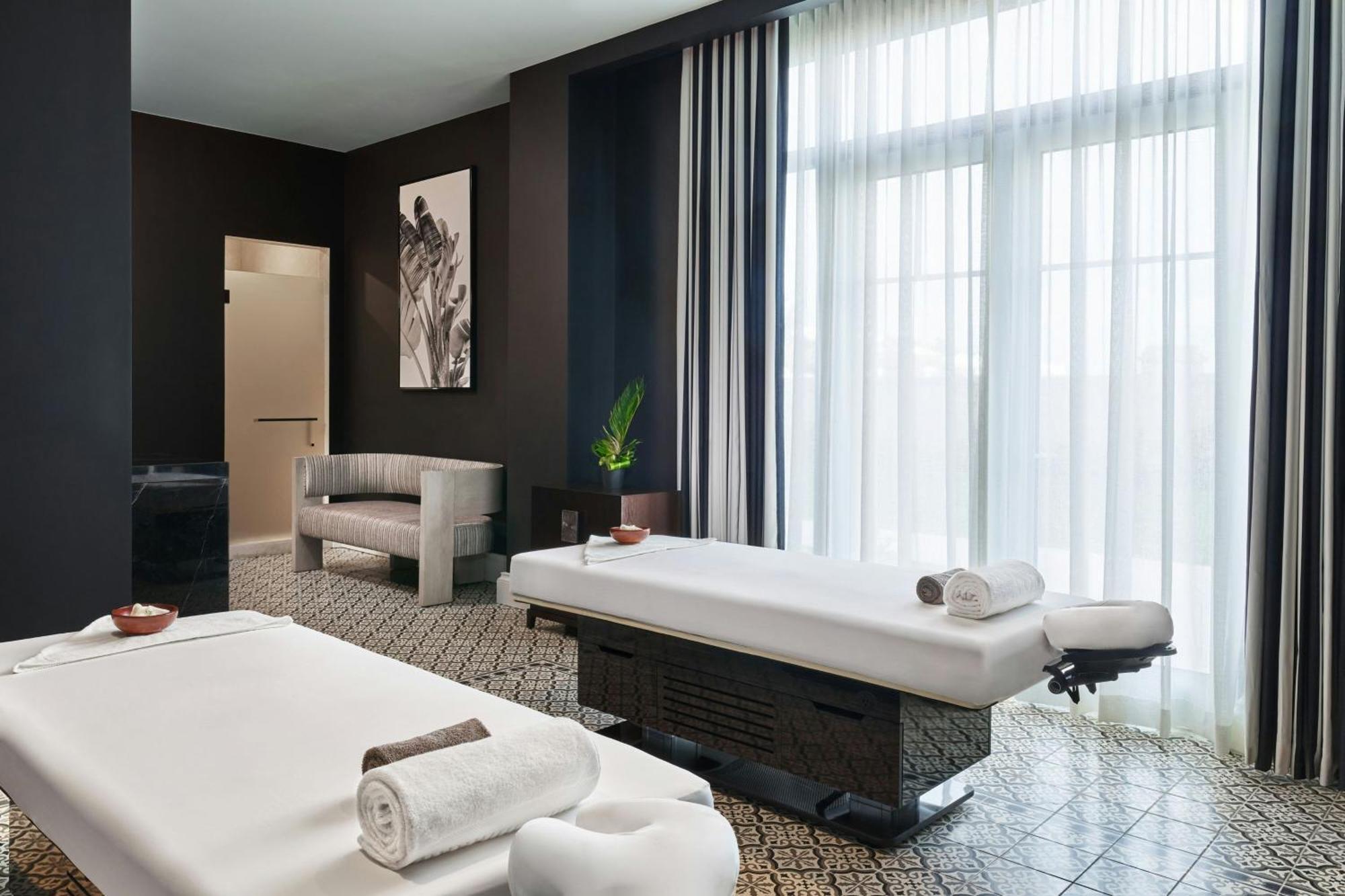 The Residences At The St. Regis Bermuda Saint George Exterior foto